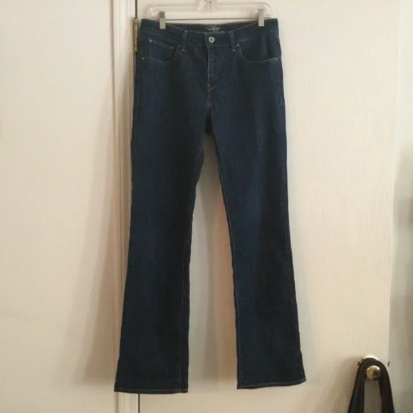 Levi’s for Brooks Brothers Demi Curve Classic Straight Leg Denim Jeans SZ 10M 30 - Picture 4 of 15